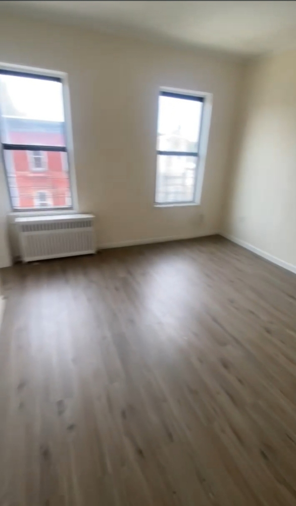 140 School Street - Photo 2