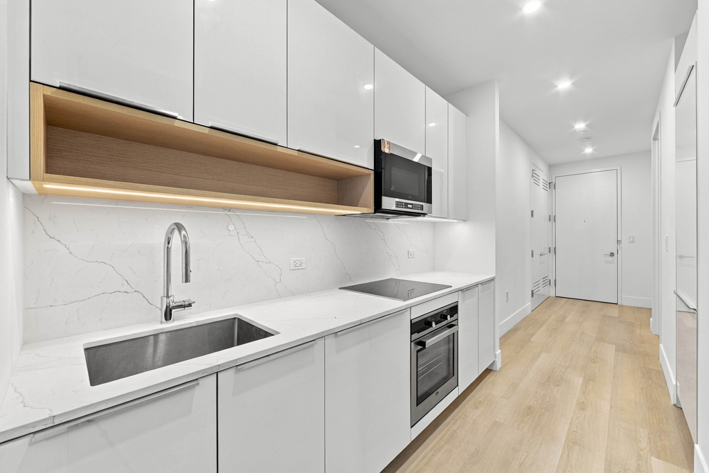 55 Broad Street - Photo 1