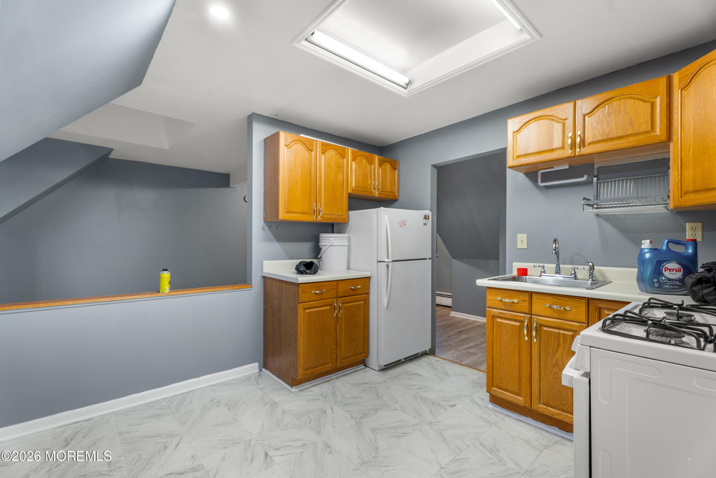 96 Wilson Avenue - Photo 1