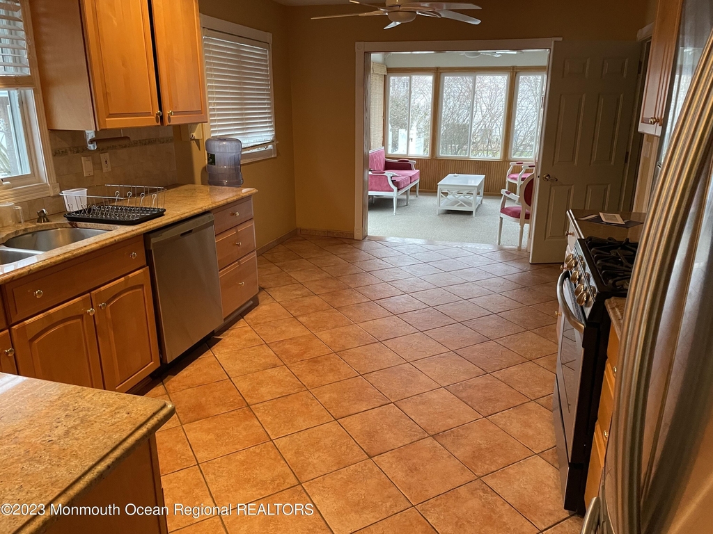 505 Monmouth Road - Photo 1