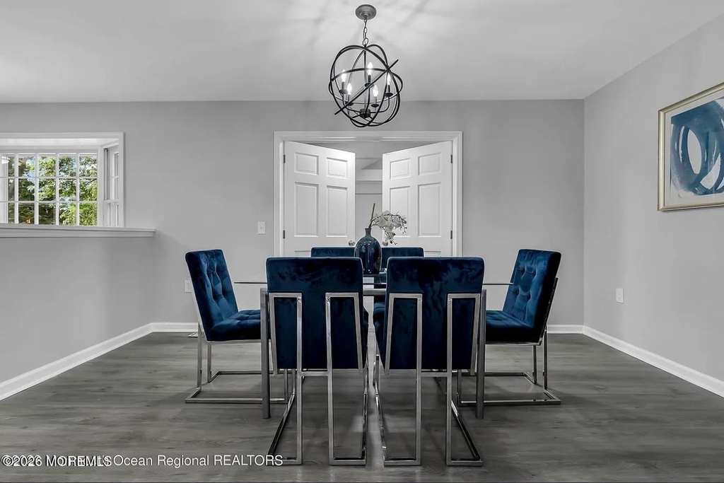 821 Bay Avenue - Photo 30