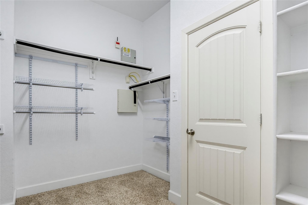 5928 Silverton Avenue - Photo 25