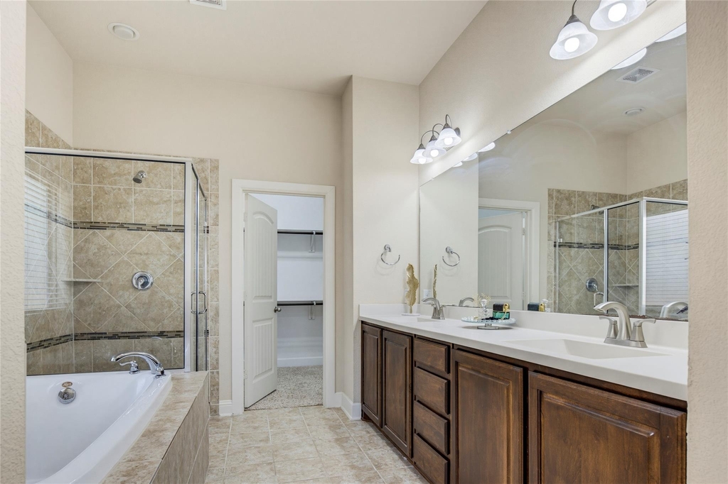 5928 Silverton Avenue - Photo 22