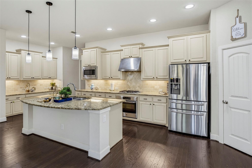 5928 Silverton Avenue - Photo 15