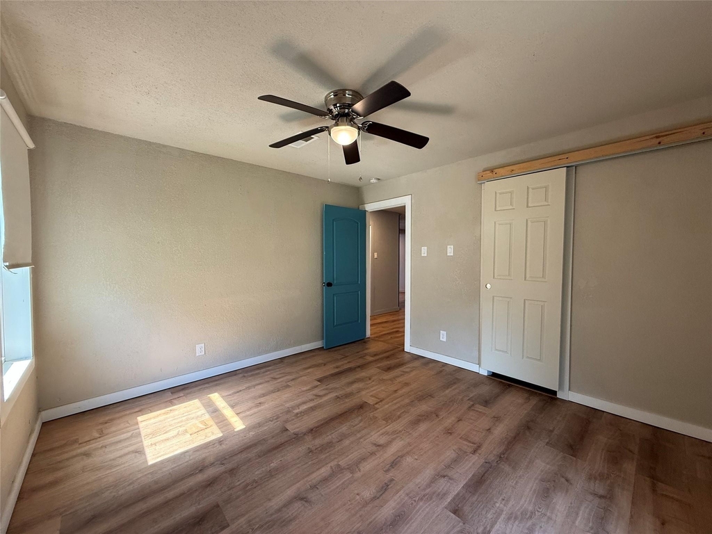 2703 Downing Avenue - Photo 9