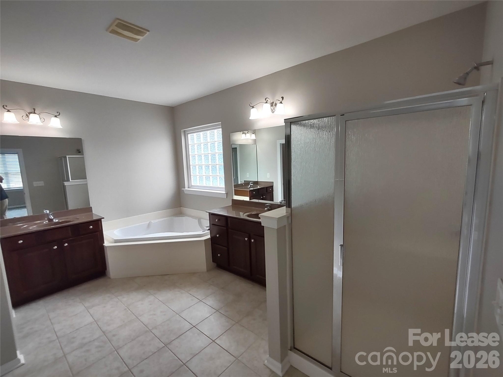 10114 Whiteburn Court - Photo 19