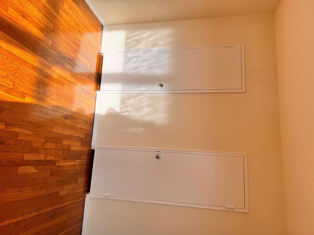 23-50 Water's Edge Drive - Photo 15