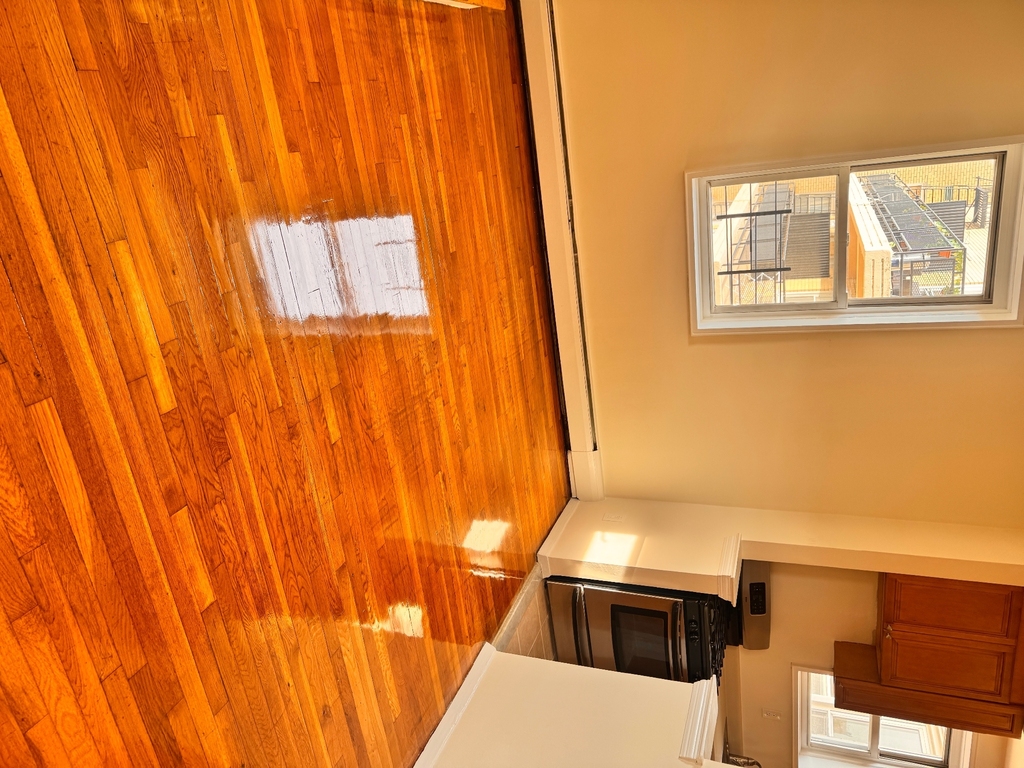 23-50 Water's Edge Drive - Photo 9