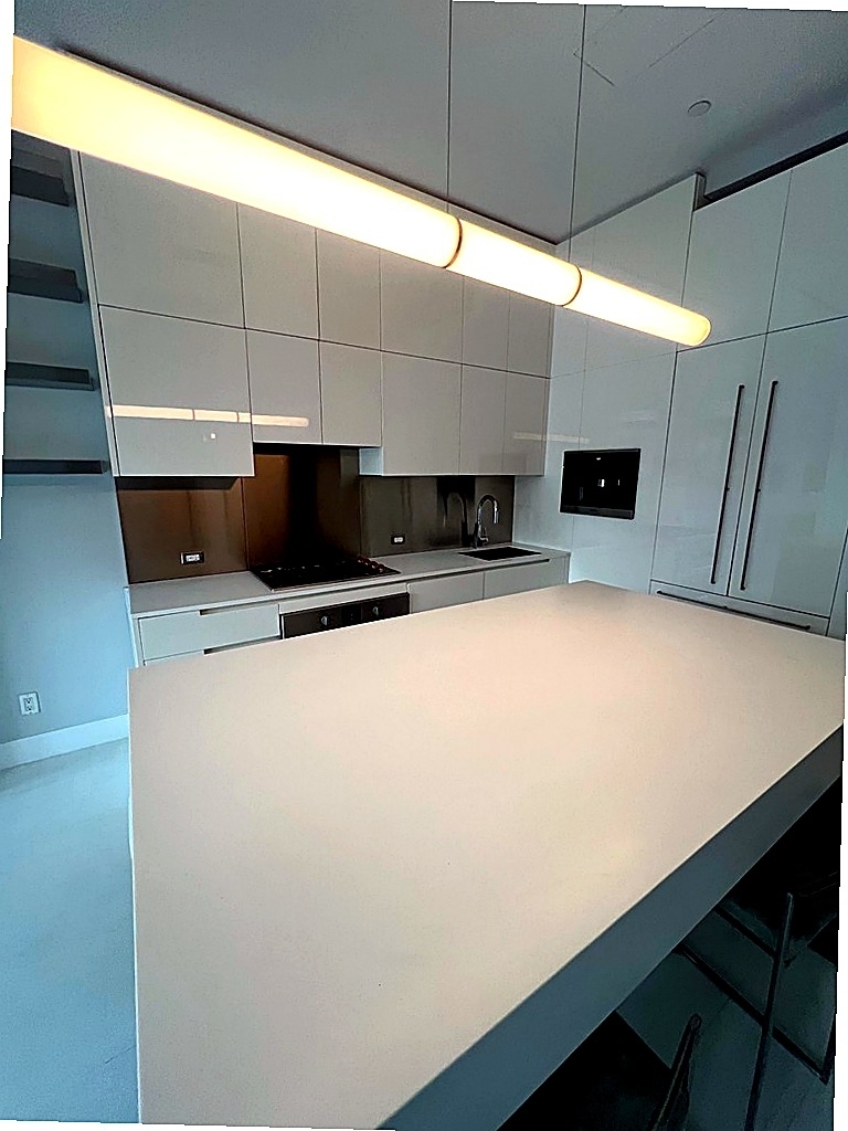 Bowery — 3 Bed - Photo 0