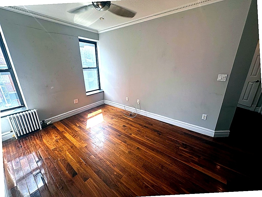 Lexington Avenue — 3 Bed - Photo 3