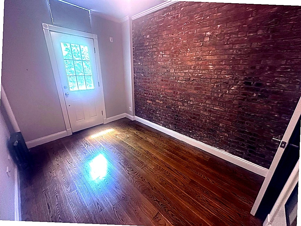 West 52nd Street — 3 Bed - Photo 5