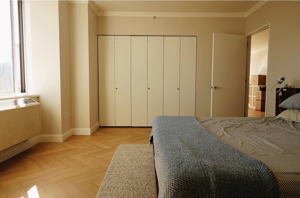 160 Riverside Boulevard - Photo 10