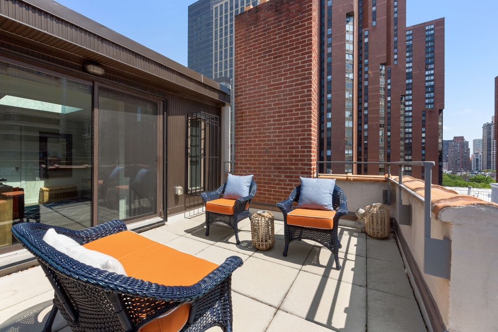 170 East 92nd Street - Photo 15