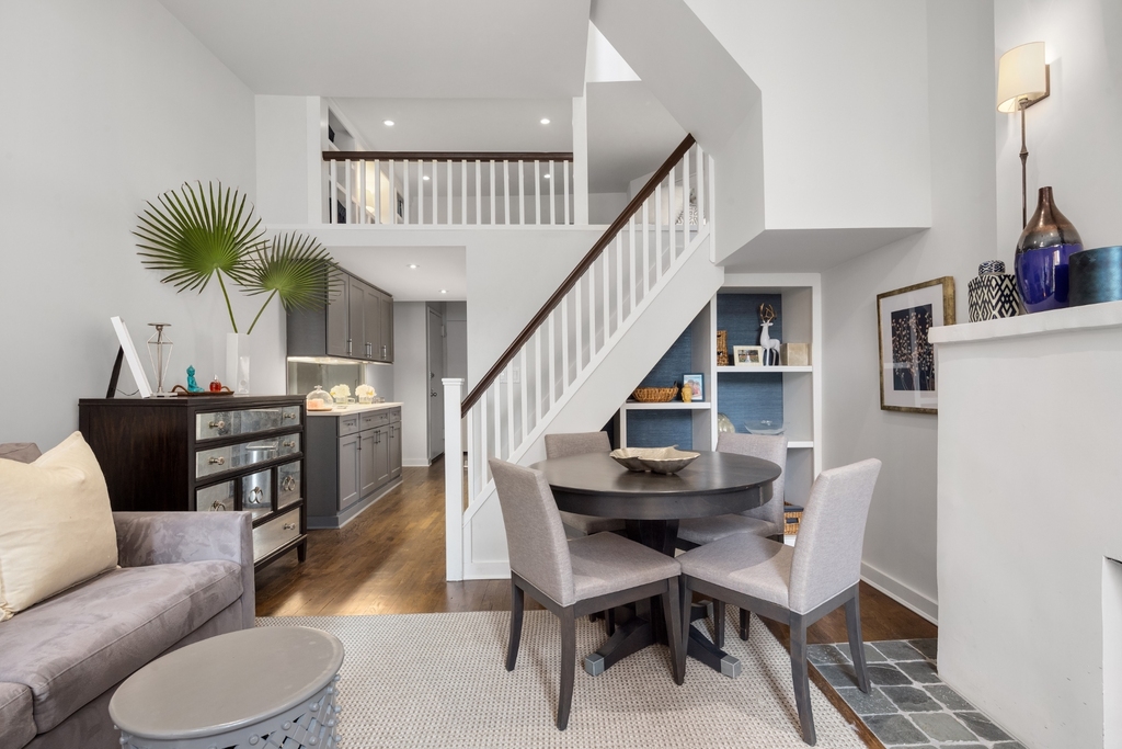 170 East 92nd Street - Photo 2