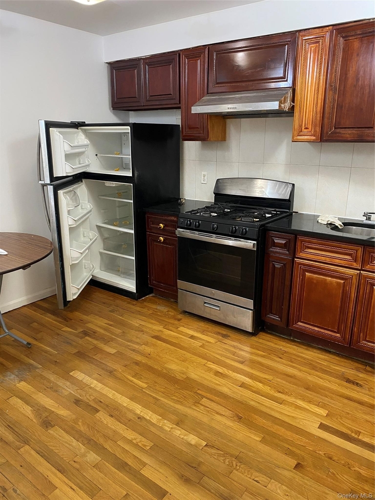 13635 35th Avenue - Photo 4