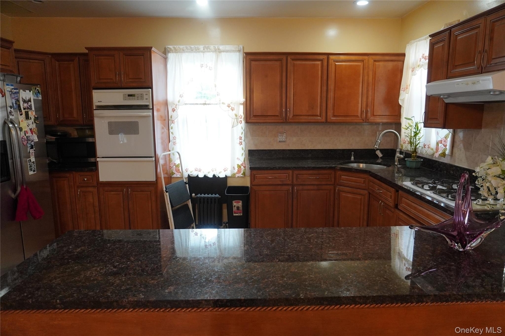 11642 142nd Street - Photo 10