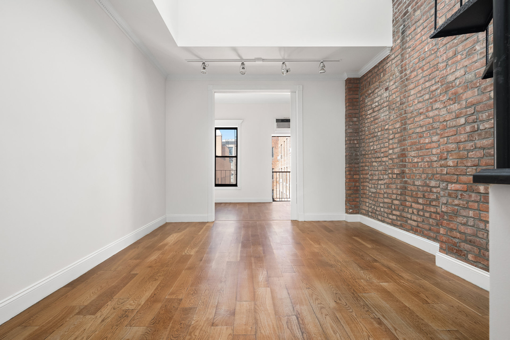 245 Mulberry Street - Photo 1