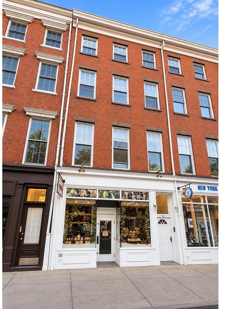 310 Bleecker Street - Photo 5