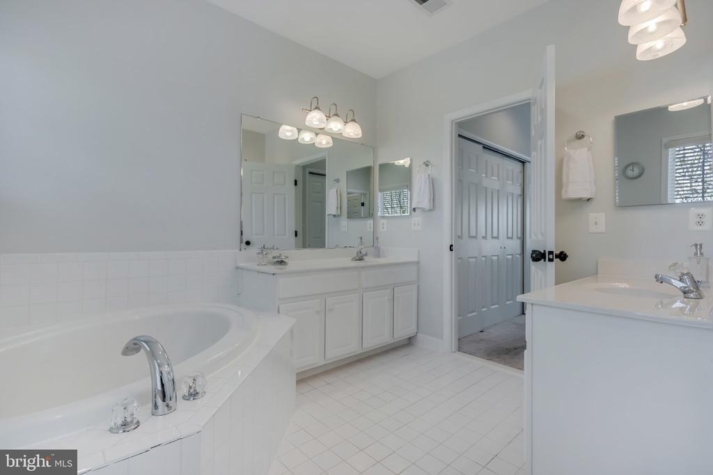 11429 Log Ridge Drive - Photo 19