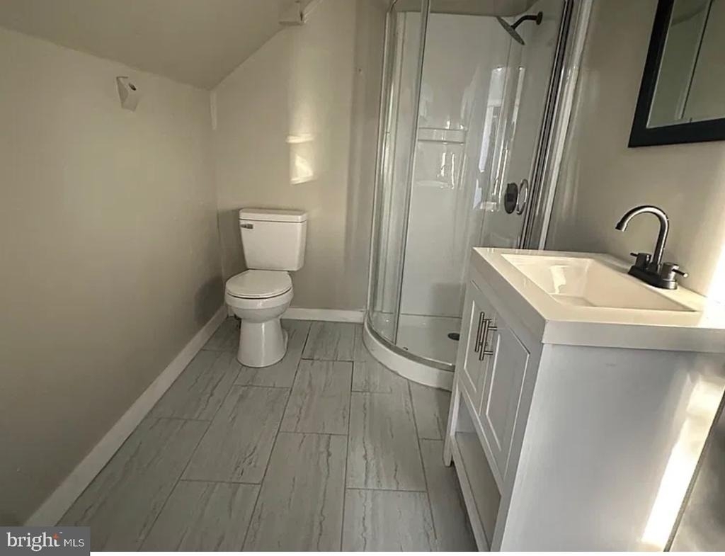 339 Glenwood Avenue - Photo 2