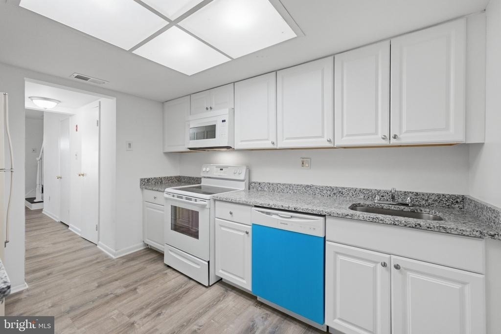 19 Ridgewood Place - Photo 5