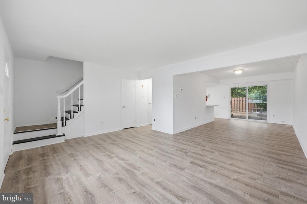 19 Ridgewood Place - Photo 2