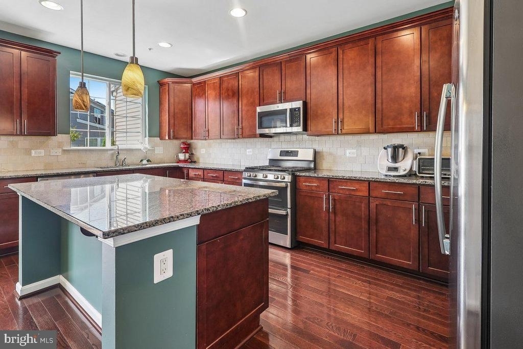 8132 Villaggio Drive - Photo 3