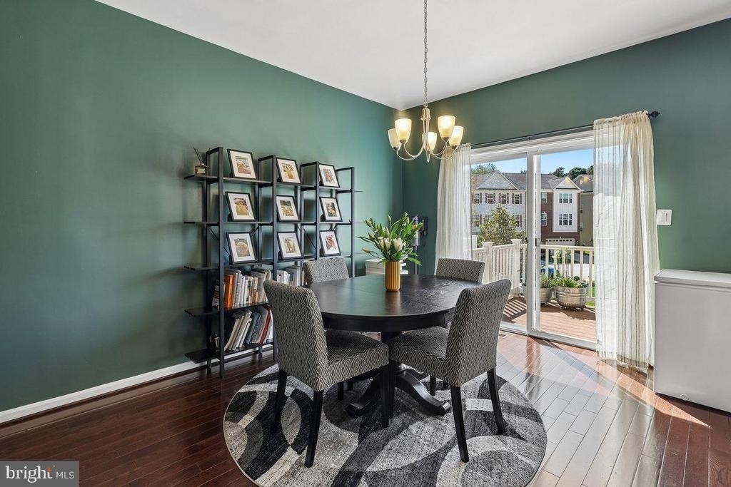 8132 Villaggio Drive - Photo 9
