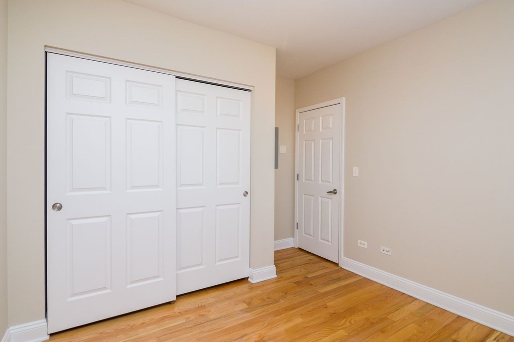 6503 N Claremont Avenue - Photo 7