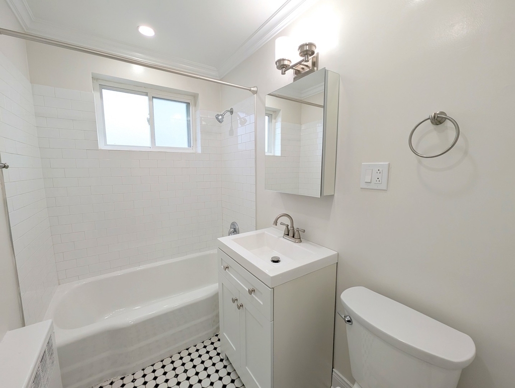 7551 N Bell Avenue - Photo 6