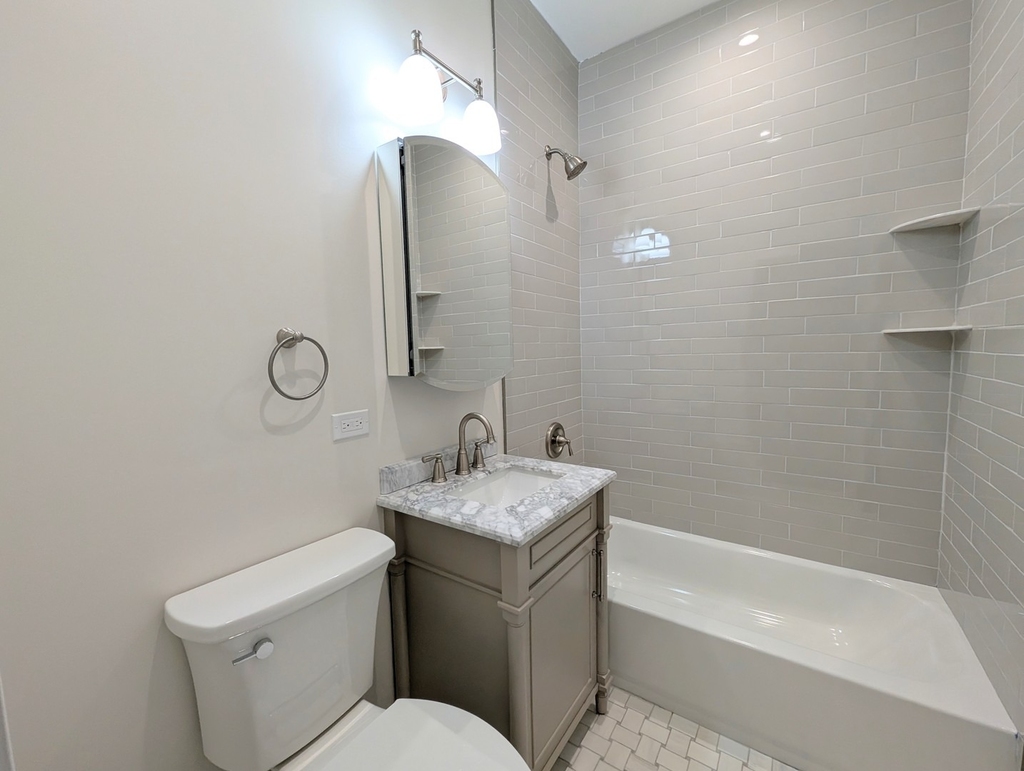 2627 N Mildred Avenue - Photo 14