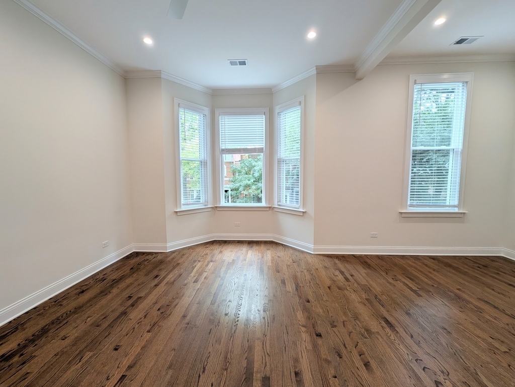 2627 N Mildred Avenue - Photo 4