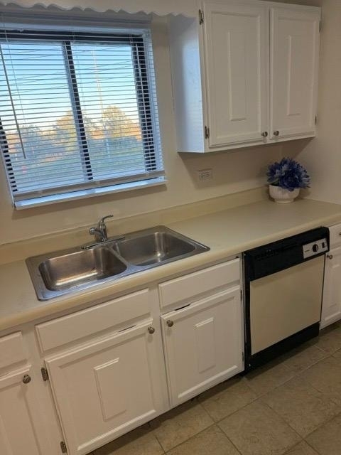 1537 Norway Lane - Photo 10