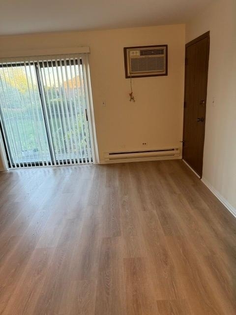 1537 Norway Lane - Photo 1