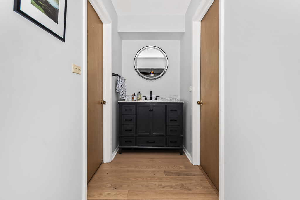 930 Hinman Avenue - Photo 12