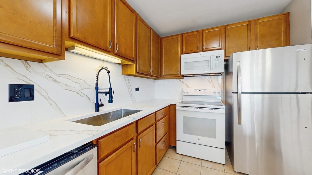 4220 Bonhill Drive - Photo 9