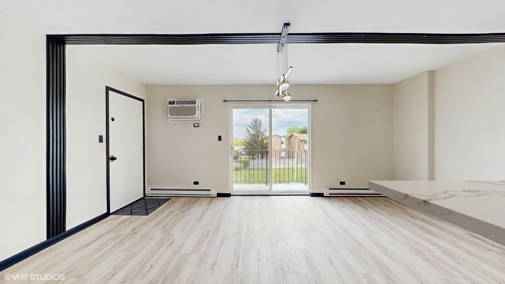 4220 Bonhill Drive - Photo 2