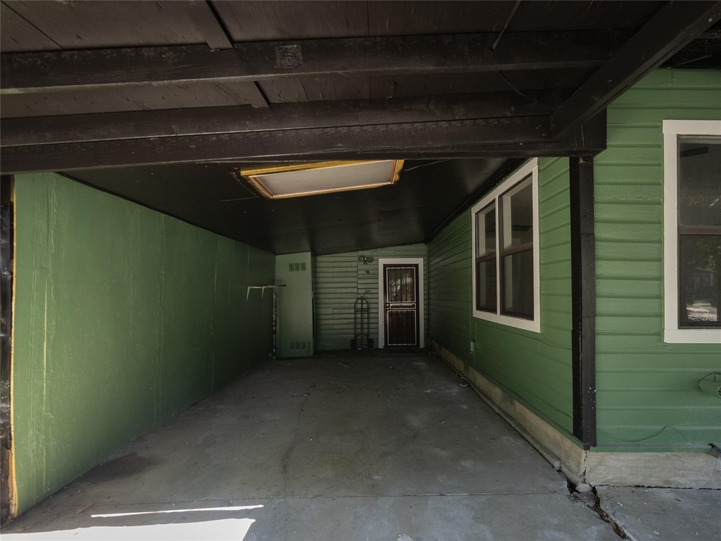 3111 Hicks Avenue - Photo 3