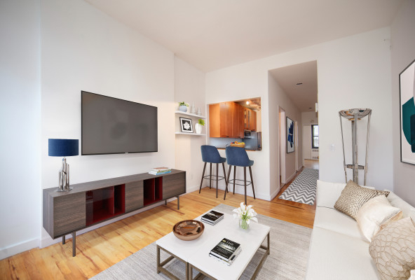 Sullivan Street - Photo 0