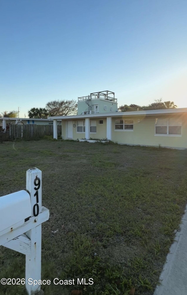 910 S Orlando Avenue - Photo 0