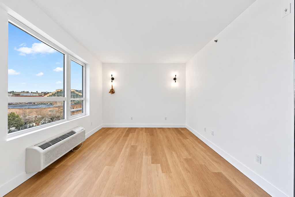 1042 President Street - Photo 0