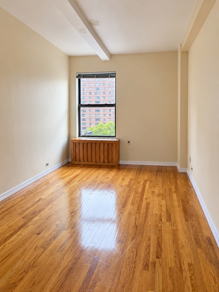 250 West 100th Street - Photo 1