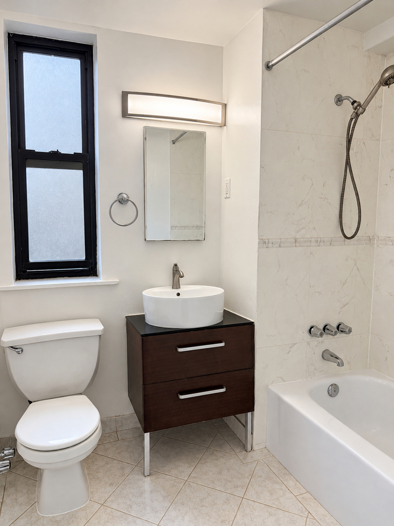 250 West 100th Street - Photo 3
