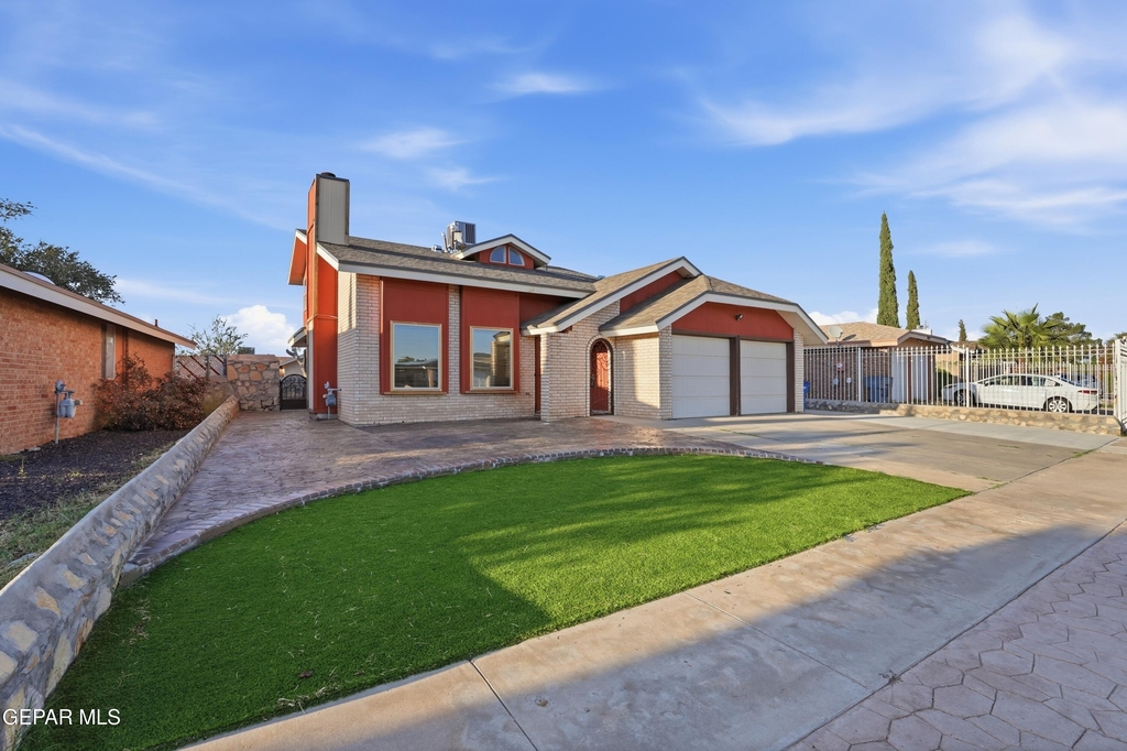 1451 Sierra Bonita Drive - Photo 10