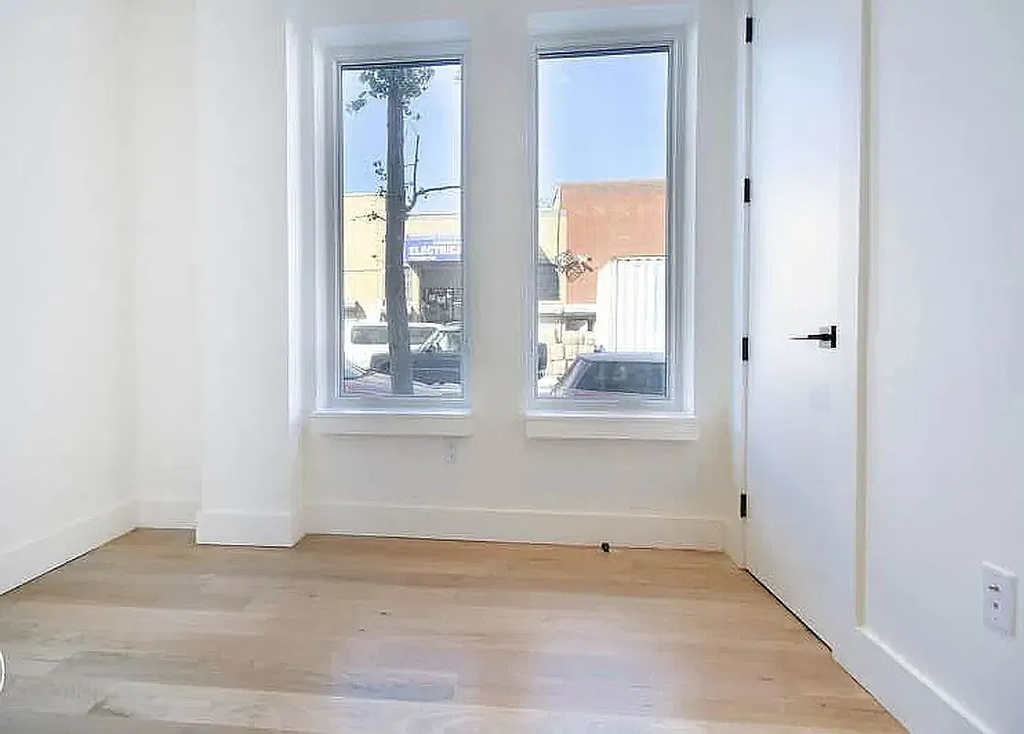 246 Johnson Avenue - Photo 11