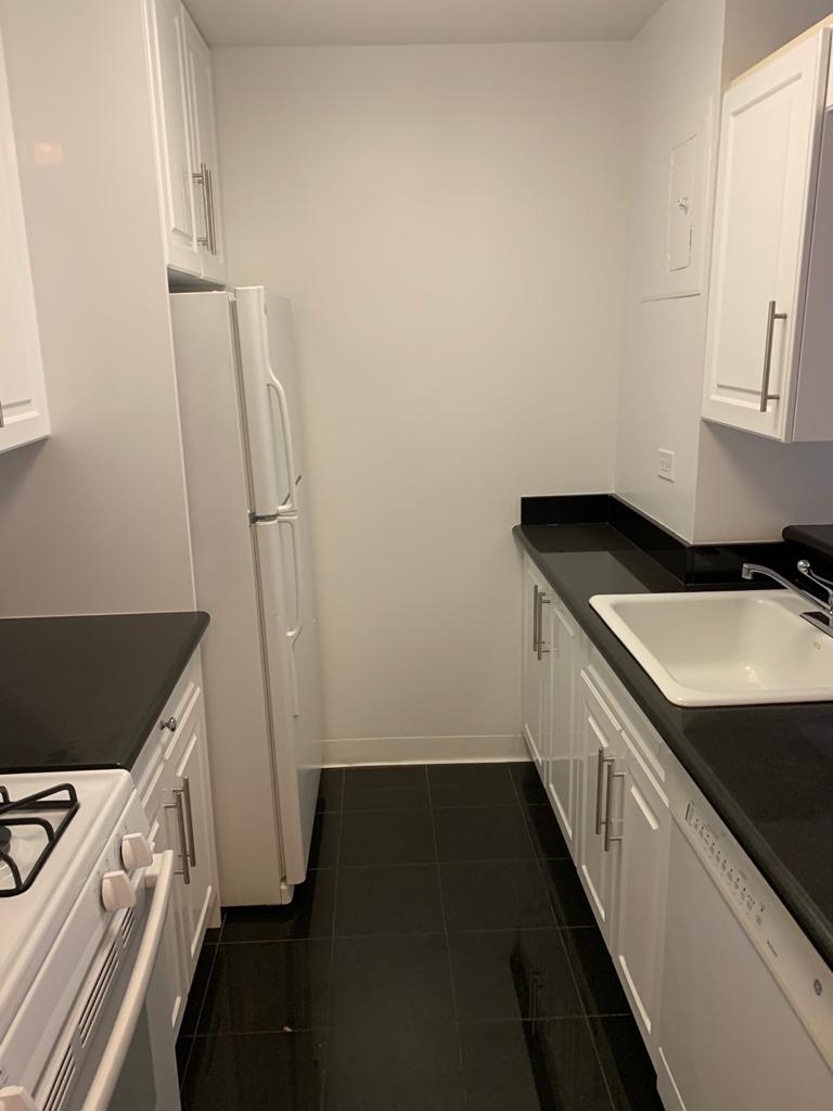 East 71st Street - Photo 0