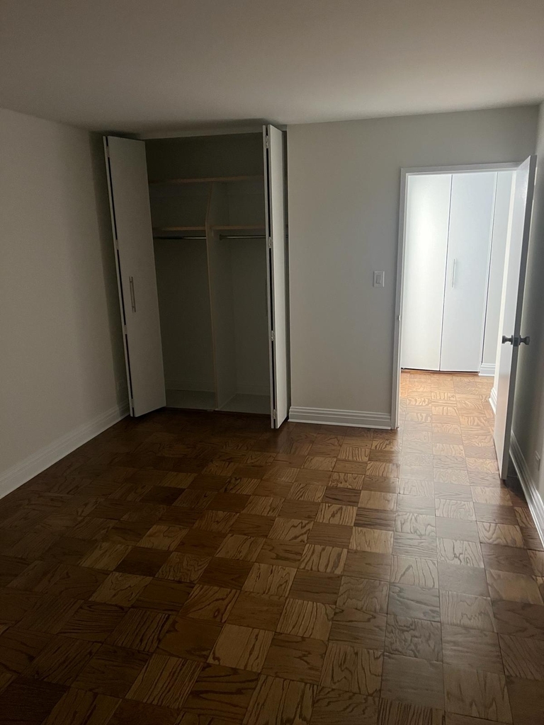East 71st Street - Photo 5