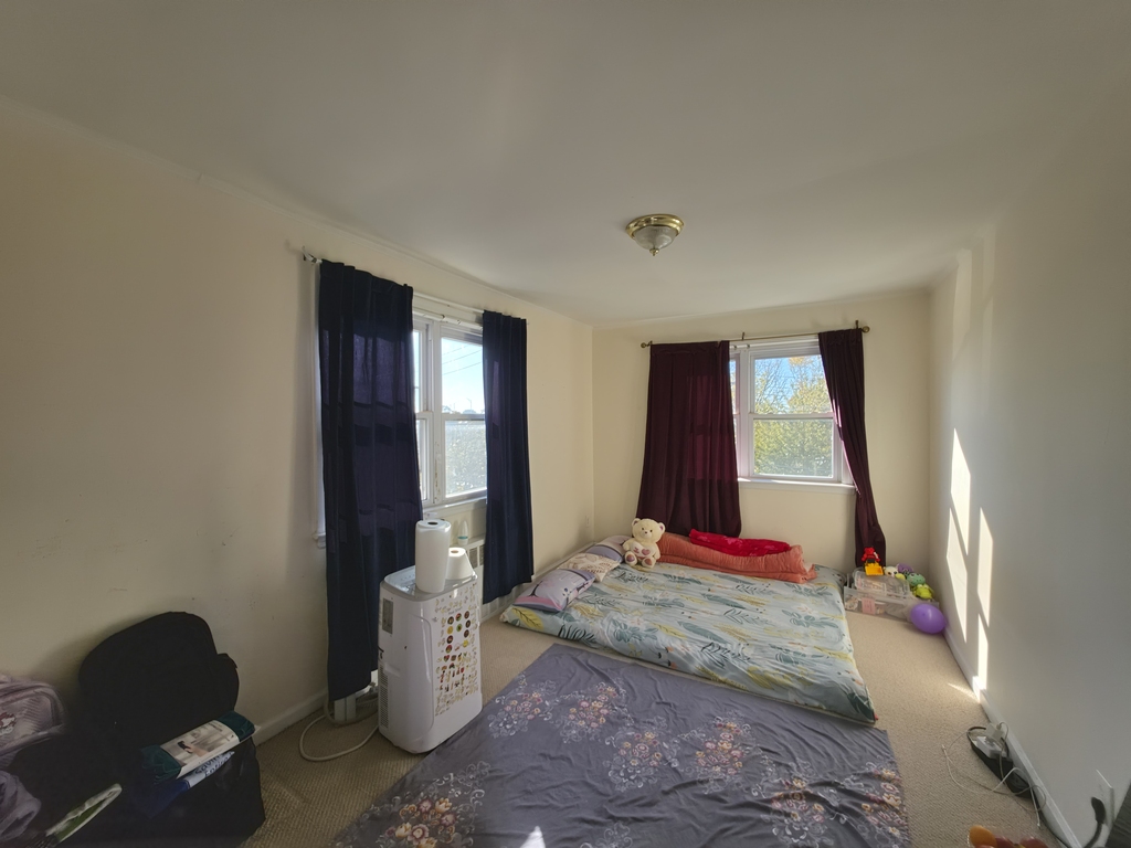 48-45 58th street - Photo 7