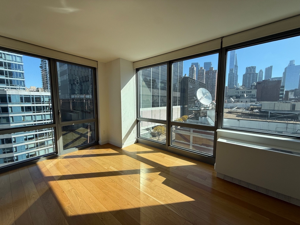 11th Ave & W 57th Street - Photo 0