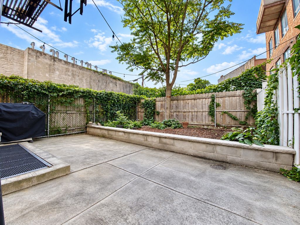 626 Grand Avenue - Photo 5